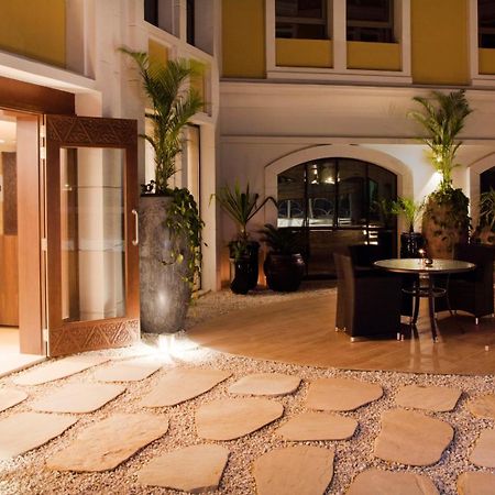 Coral Muscat Hotel And Apartments מראה חיצוני תמונה