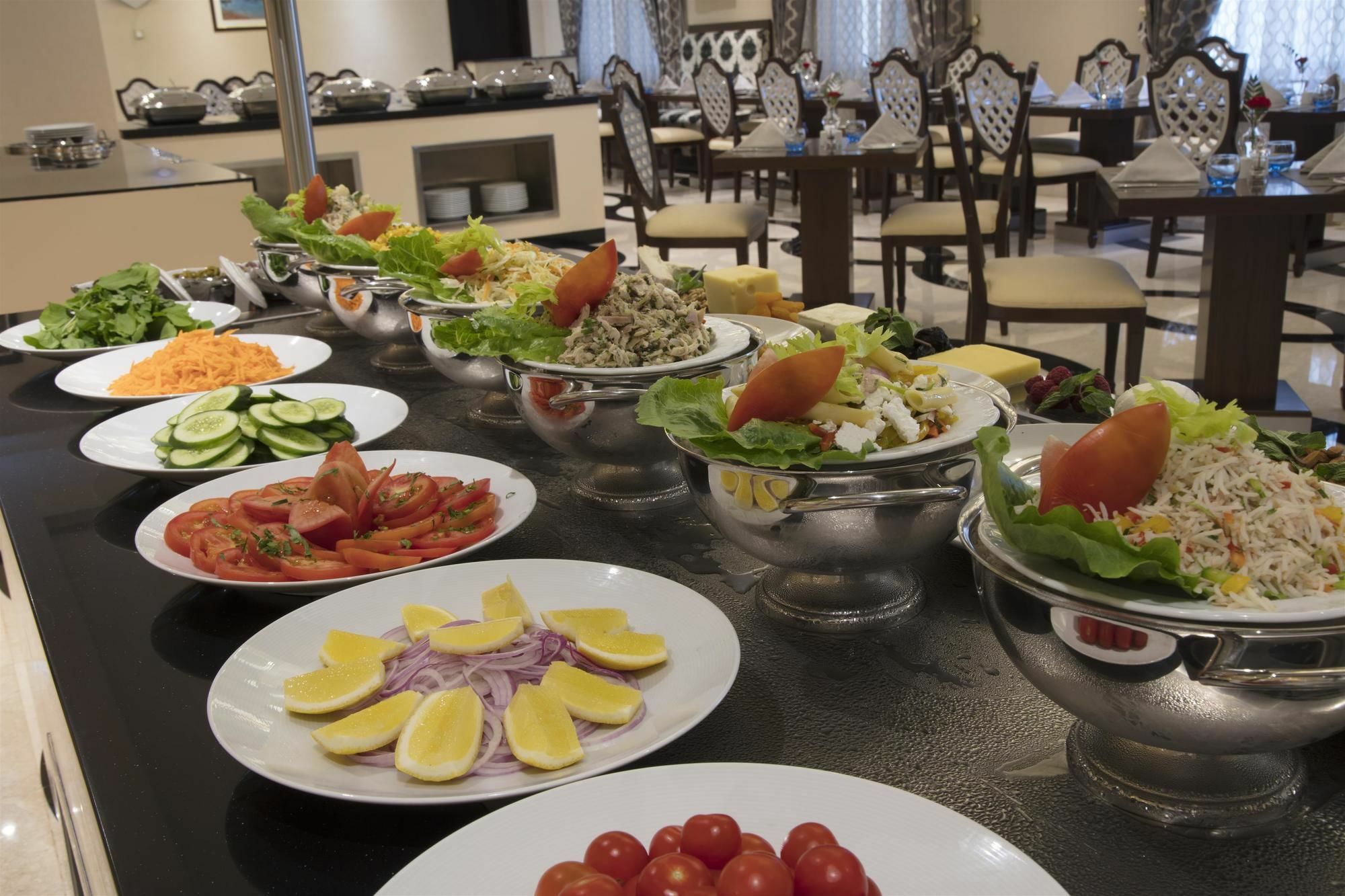 Coral Muscat Hotel And Apartments מראה חיצוני תמונה