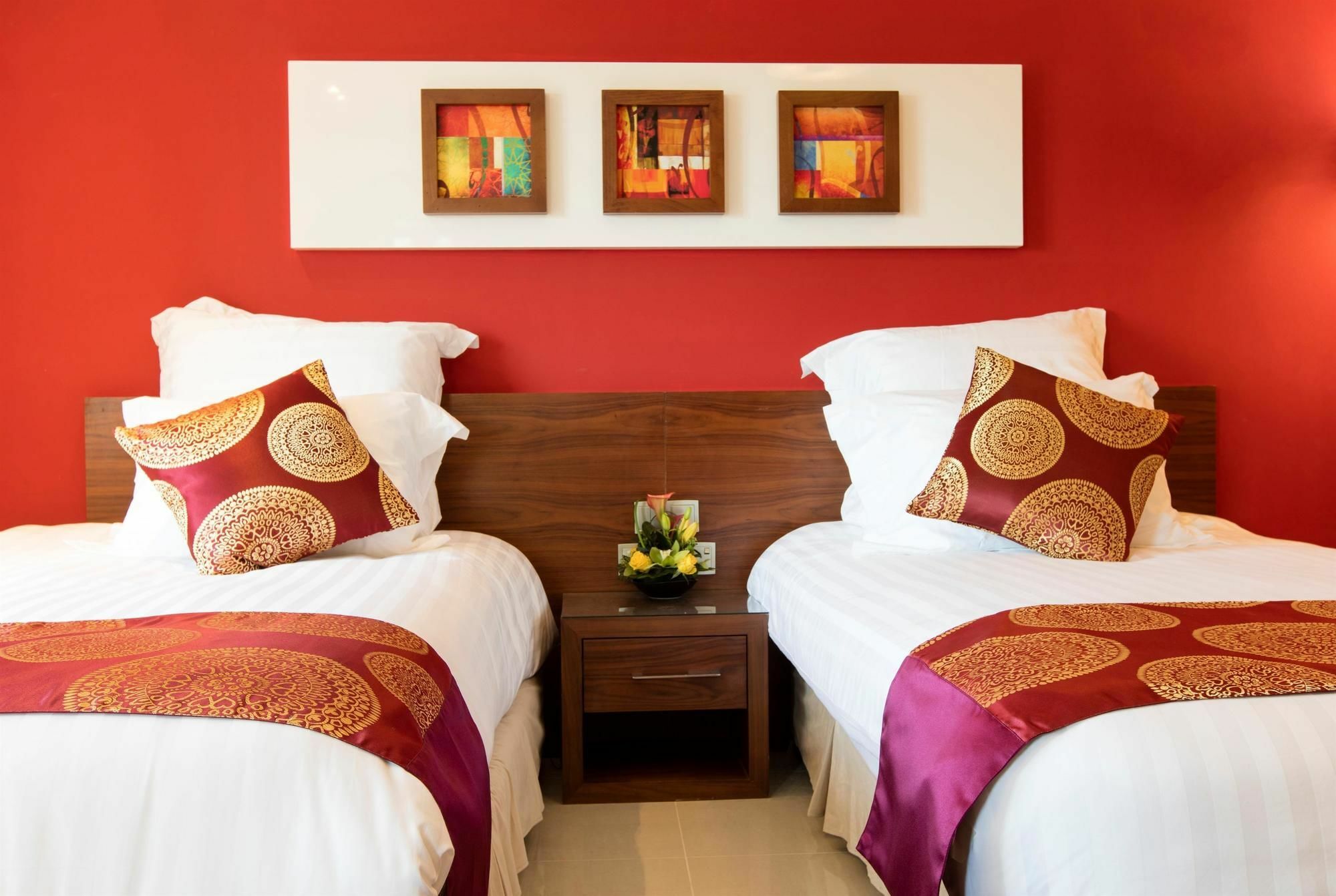 Coral Muscat Hotel And Apartments מראה חיצוני תמונה