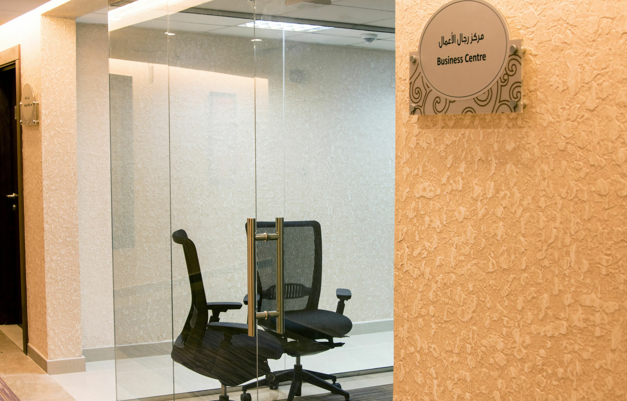 Coral Muscat Hotel And Apartments מראה חיצוני תמונה
