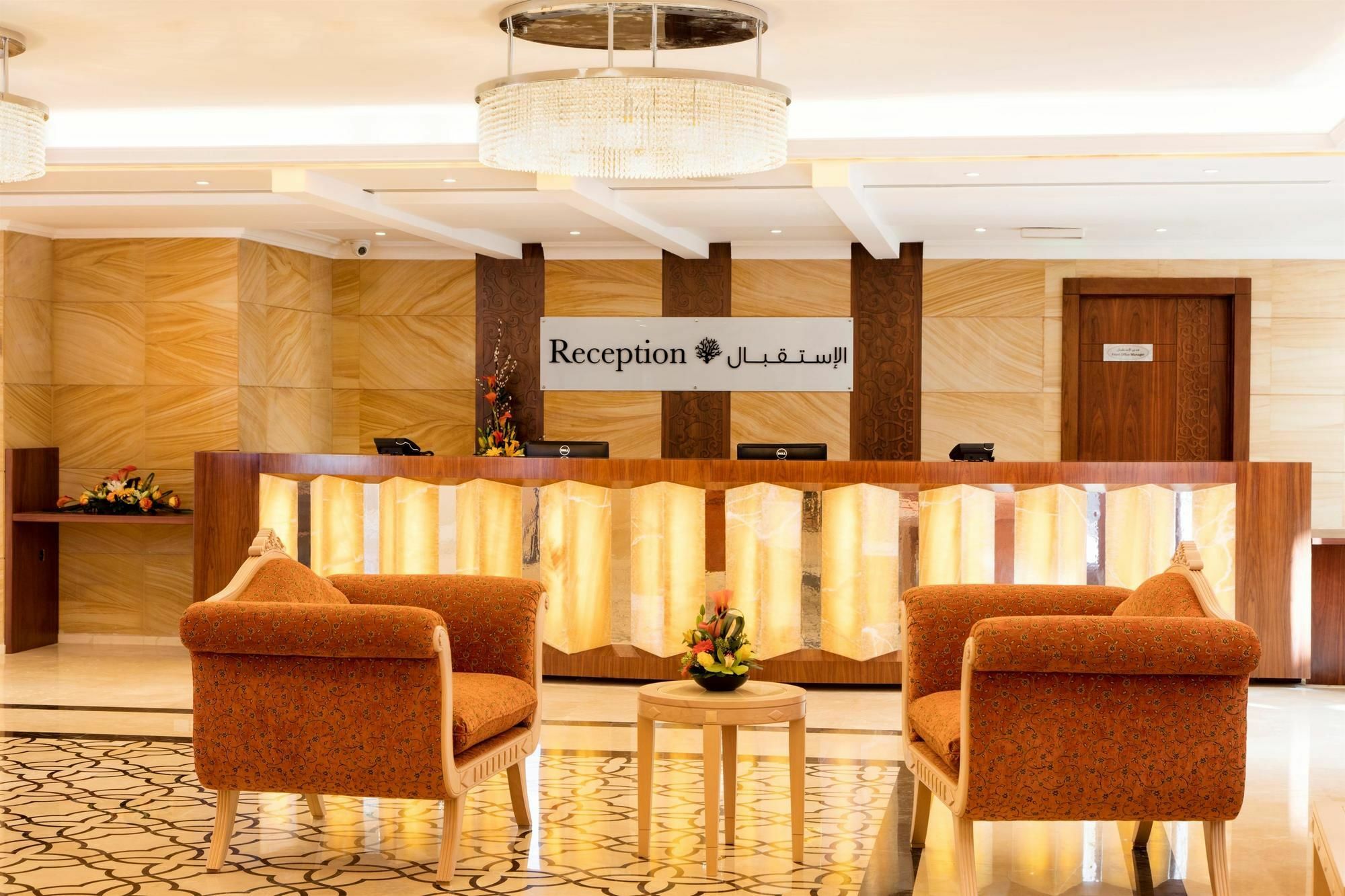 Coral Muscat Hotel And Apartments מראה חיצוני תמונה